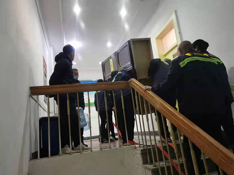 北京搬家現(xiàn)場(chǎng)圖片